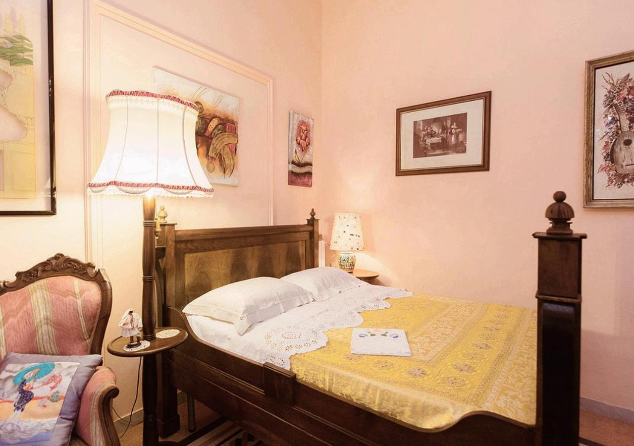 B&B Atmosfere Del Centro Storico Napels Buitenkant foto